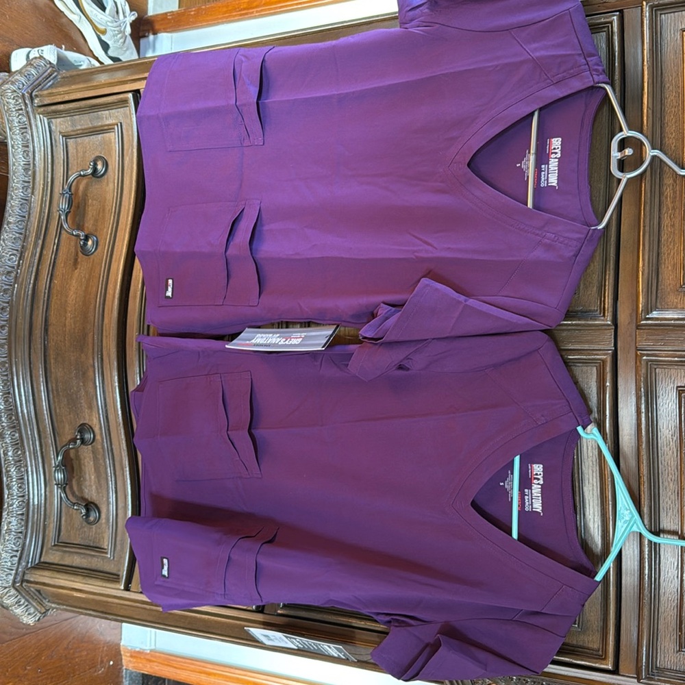 Greys scrub top